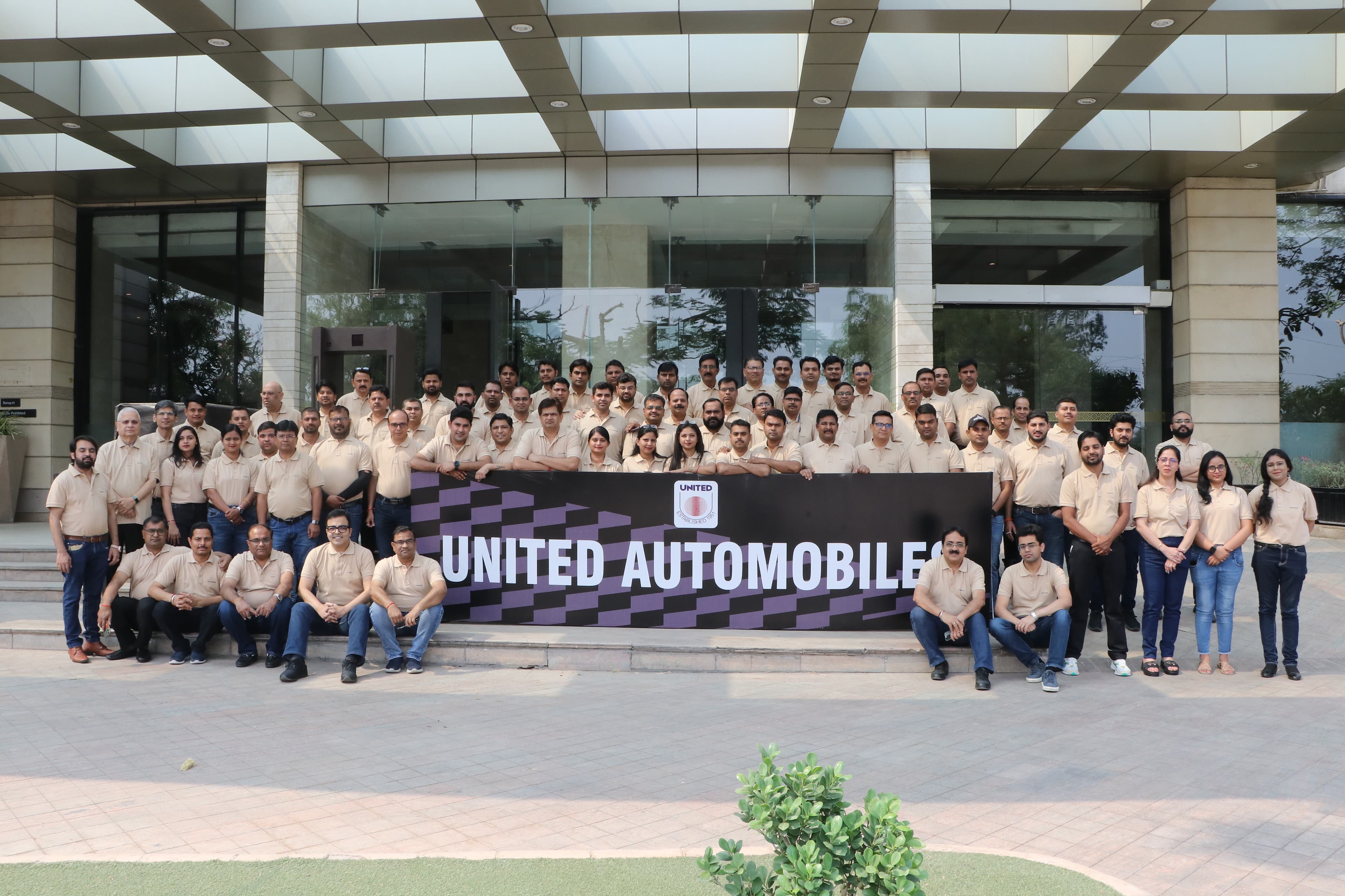 United Auto Showroom 2